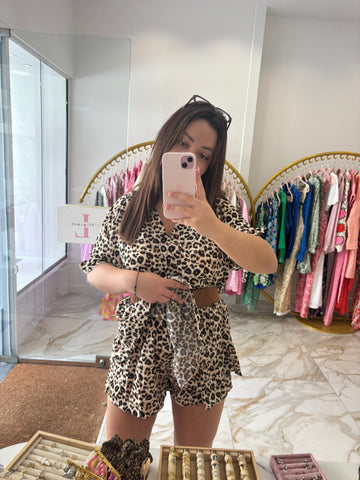 Combinaison short Léo 🐆